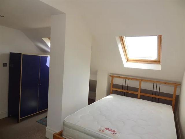 Apartment for rent in Calderstones