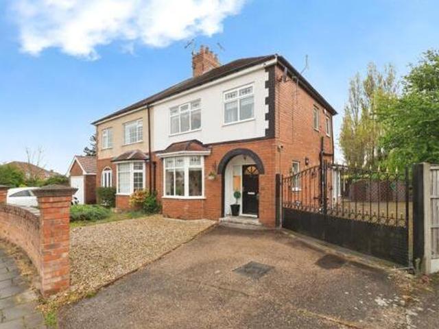 House for sale in Mansfield Woodhouse, Mansfield