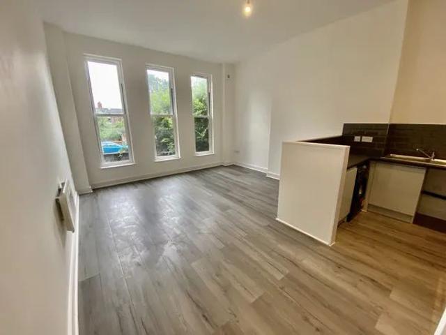 Apartment for rent in Calderstones
