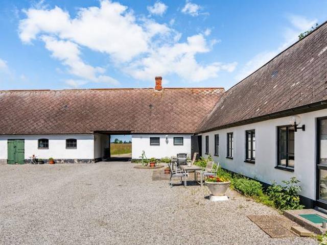 Bostad till salu i Vellinge, Skåne