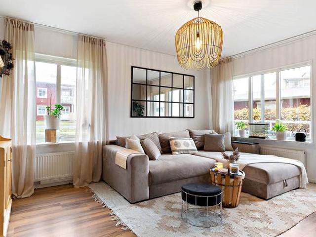 Bostad till salu i Bro, Stockholm