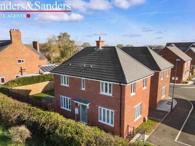 House for sale in Alcester, Stratford-on-Avon