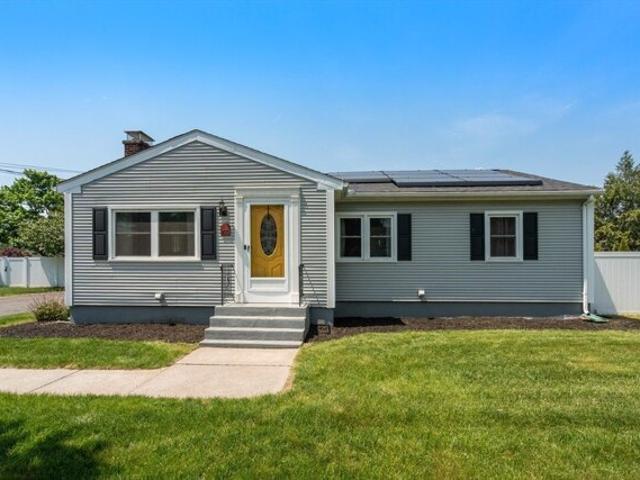 House for sale in Hampden, Massachusetts