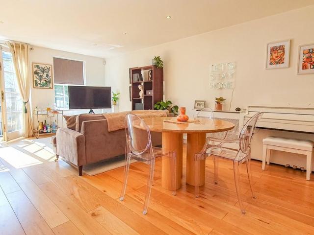 Apartment for rent in Hertford, Colliers End
