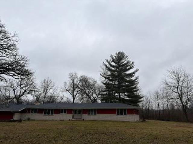House for sale in Elgin, Illinois