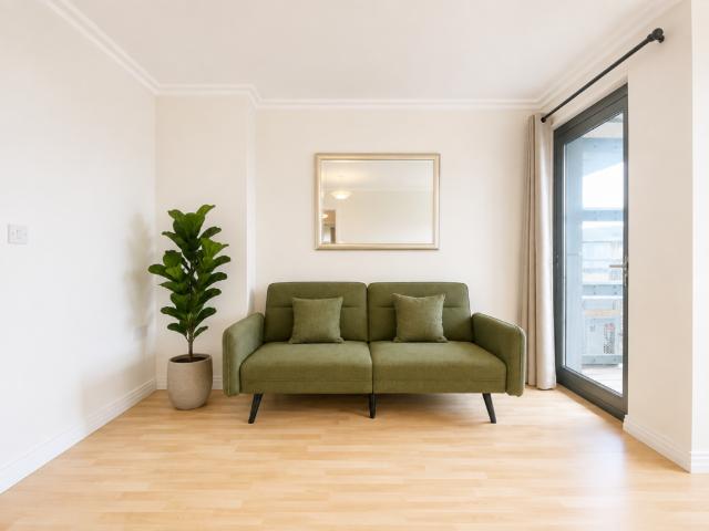 House for rent in London Borough of Ealing, Park Royal