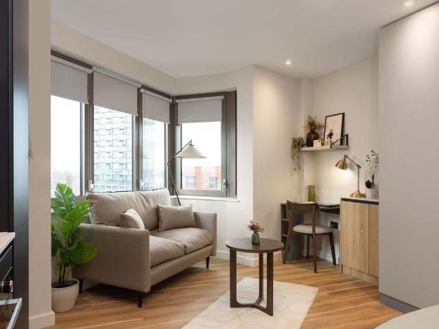 Studio for rent in London Borough of Ealing, Greater London
