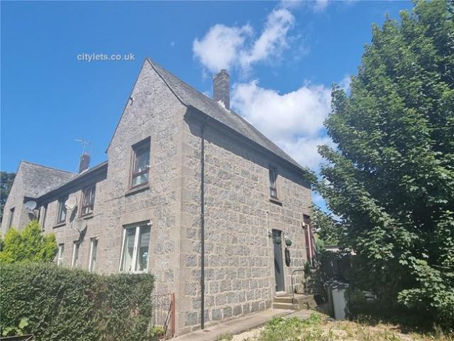 Flat for rent in Ballindoch, Scotland