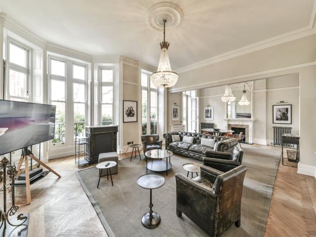 Apartment for rent in Mayfair, Greater London