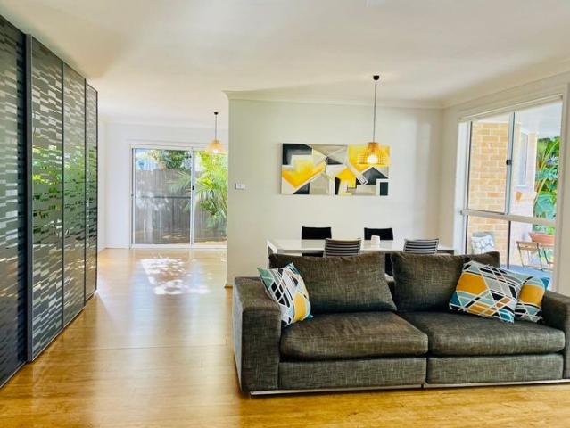 Townhouse for rent in Sydney, New South Wales