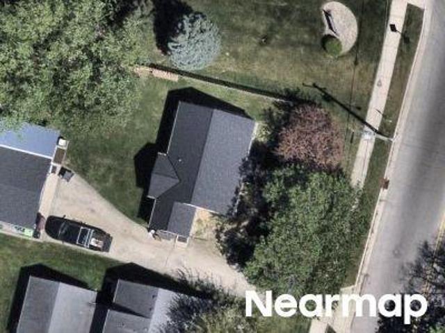 House for sale in Hartland, Wisconsin