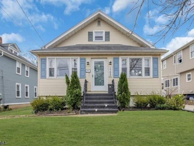 House for sale in Scotch Plains, New Jersey