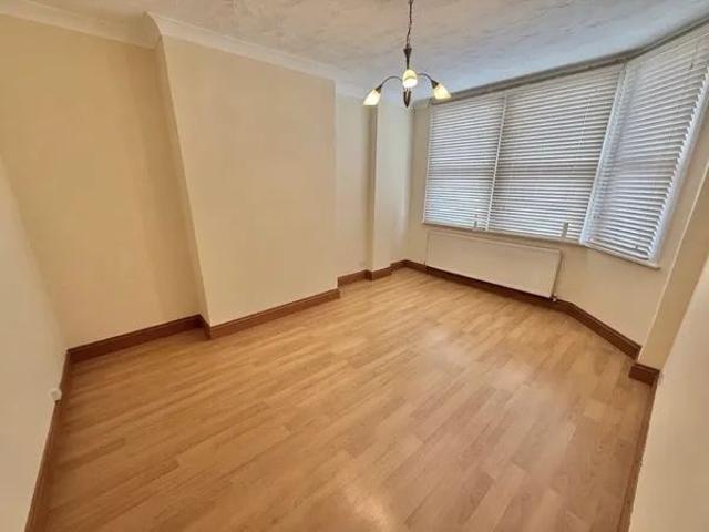 House for rent in Alton Barnes, Essex