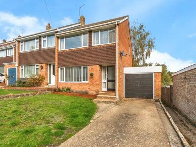 House for sale in Barton Stacey, Hampshire