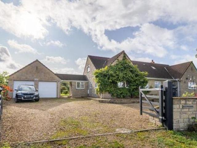 House for sale in Yeovil, Somerset