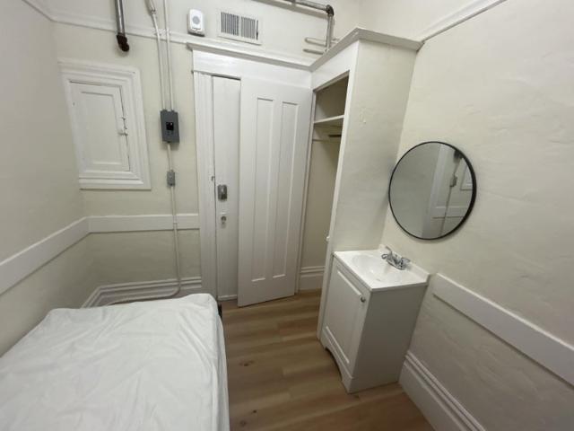 Room for rent in North Beach, San Francisco