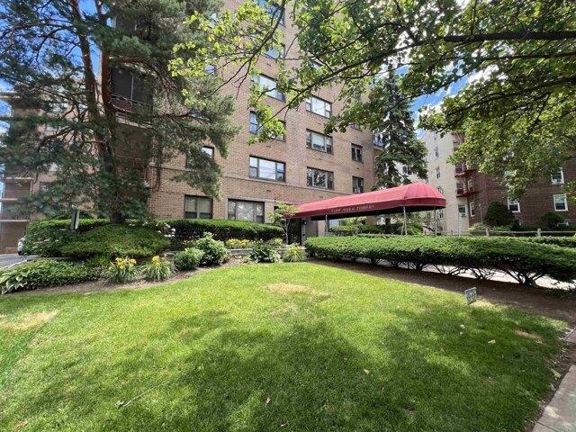 Condo for sale in Hudson, New Jersey