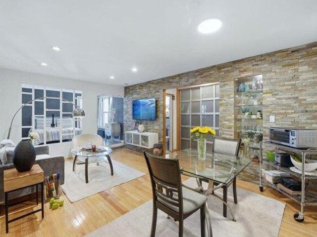 Condo for sale in Hudson, New Jersey