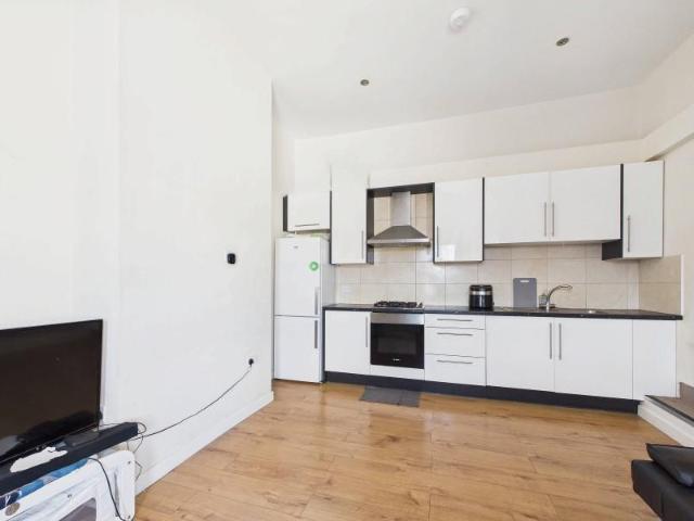 Apartment for rent in Farnborough, Hampshire