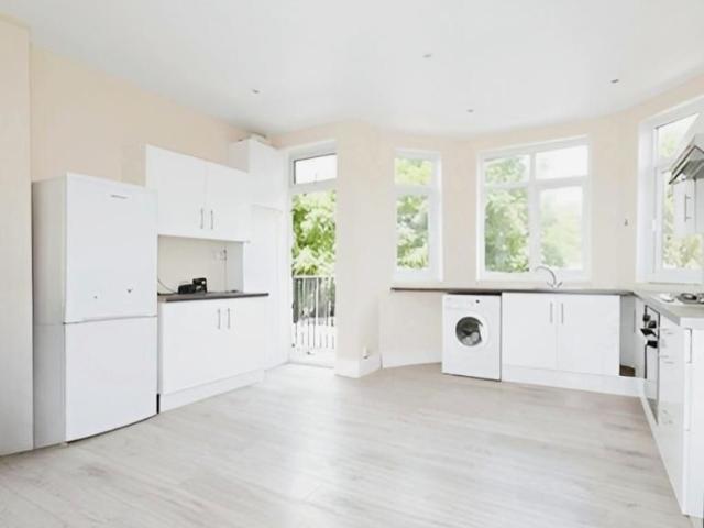 Apartment for rent in London Borough of Enfield, Greater London