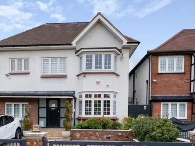 House for rent in Temple Fortune, Greater London