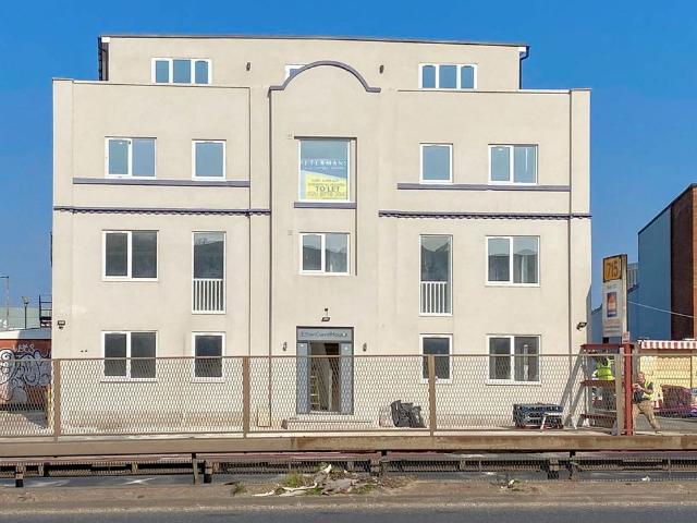 Apartment for rent in Dollis Hill, Greater London