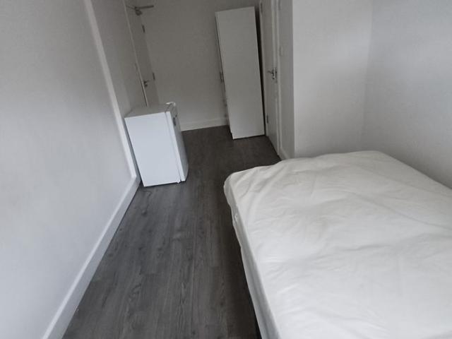 Studio for rent in London Borough of Brent, Greater London
