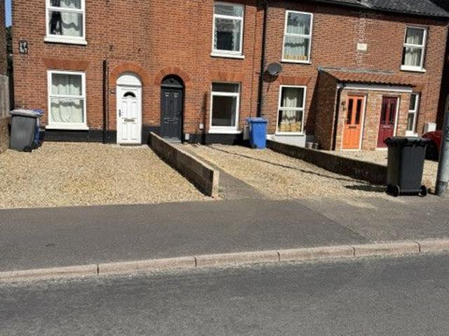 House for rent in New Catton, East Bank