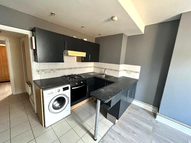 Apartment for rent in Saltmead, Falcon Lodge