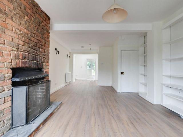 House for rent in Five Acres, Hertfordshire