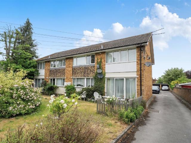 House for rent in London Borough of Hillingdon, Greater London