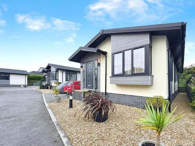 House for sale in Mount Ambrose, Cornwall