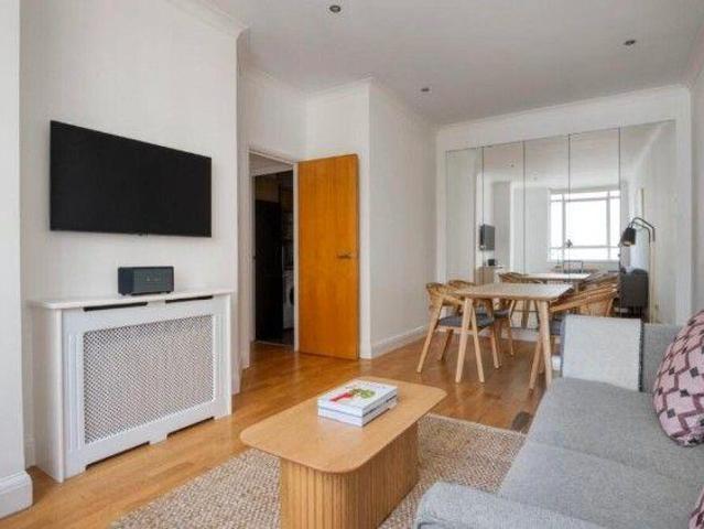 Apartment for rent in Greater London