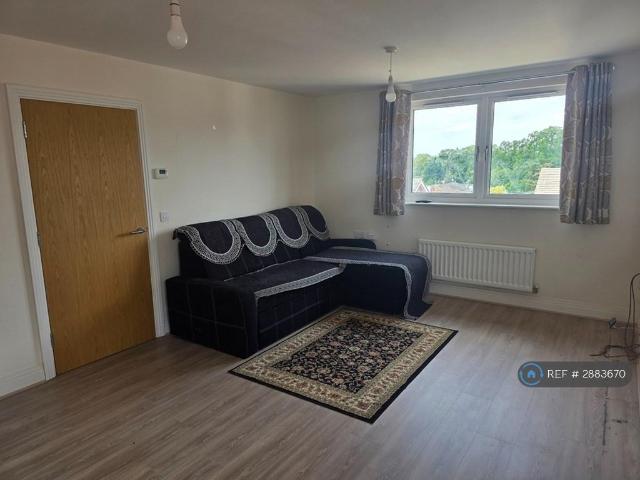 Apartment for rent in Holywell Estate, North Watford