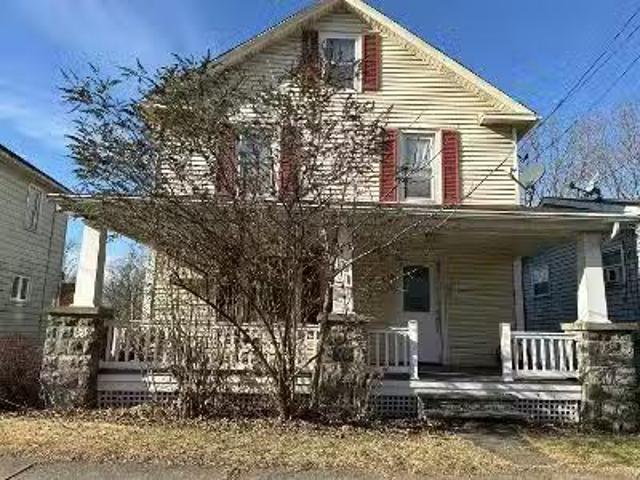 House for sale in East Stroudsburg