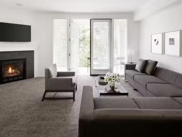 Apartment for rent in Beverly Hills, California