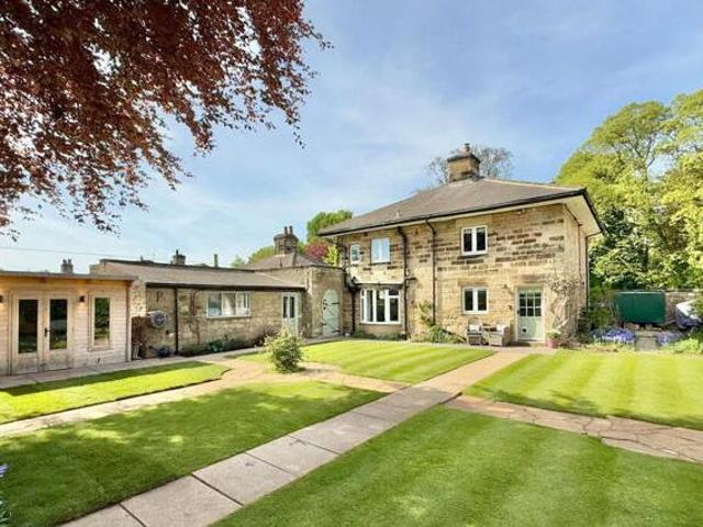 House for sale in Wetherby, West Yorkshire