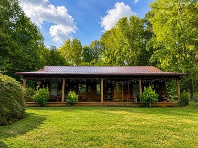 House for sale in Somerville, Alabama