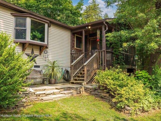 House for sale in Saugerties