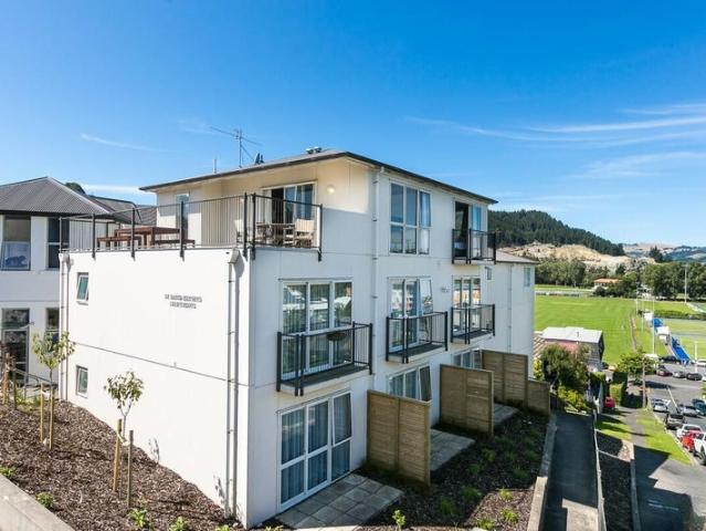 Apartment for rent in Otakou