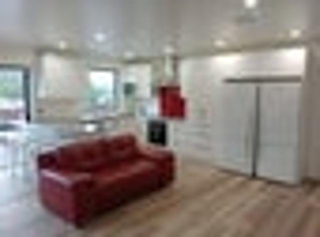 Townhouse for rent in Otakou