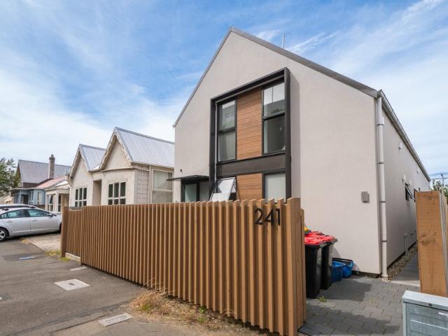 House for rent in Otakou