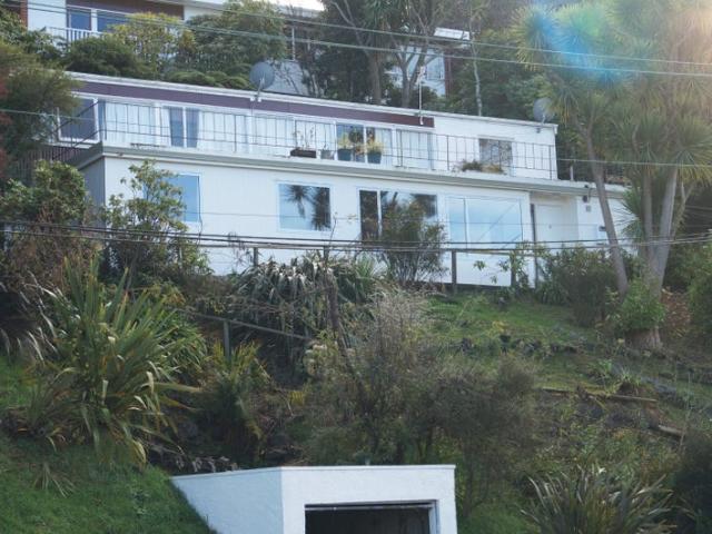 House for rent in Otakou