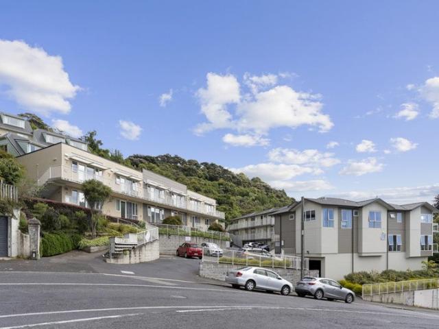 House for rent in Otakou