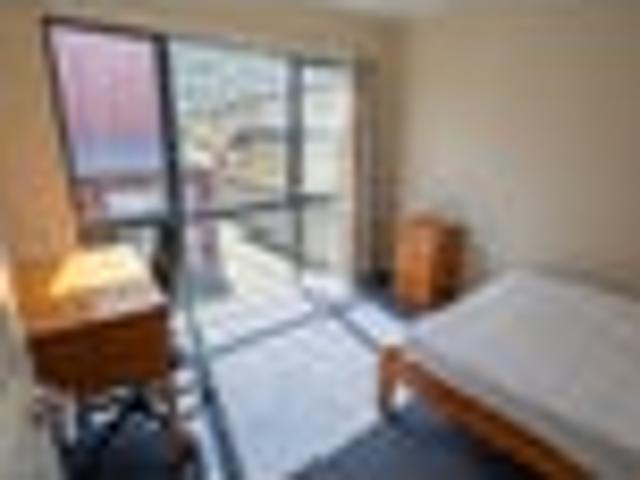 Townhouse for rent in Otakou