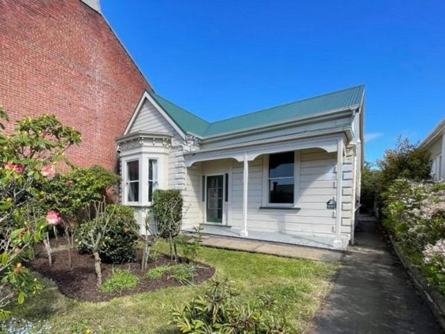 House for rent in Otakou