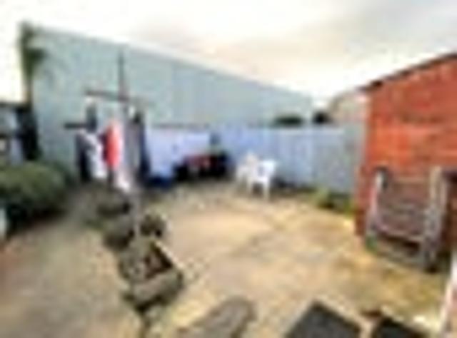 House for rent in Otakou