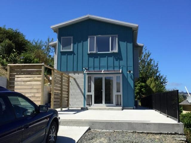 House for rent in Otakou