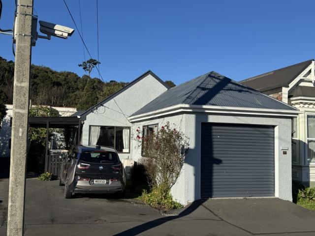 House for rent in Otakou