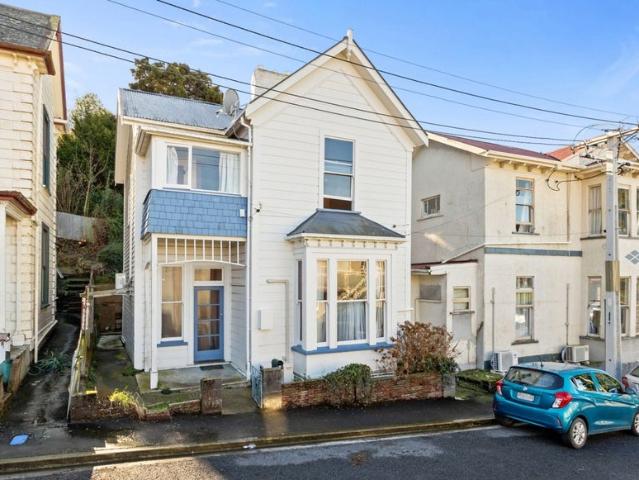 House for rent in Otakou